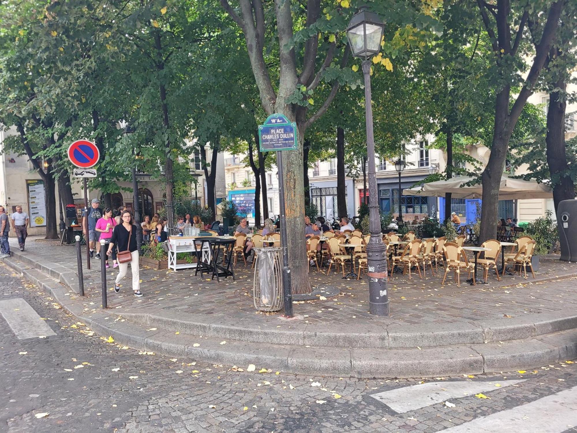 Studio bien équipé au calme à Montmartre París Exterior foto