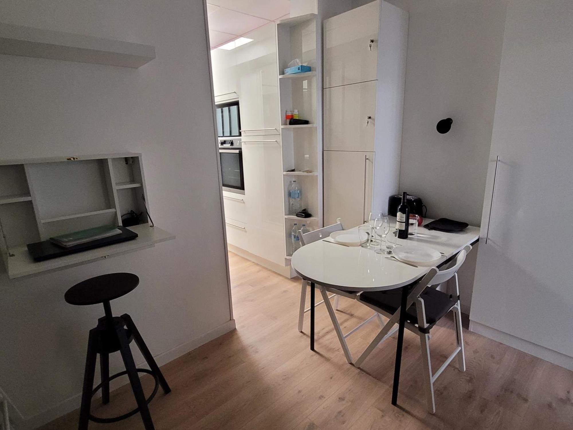 Studio bien équipé au calme à Montmartre París Exterior foto